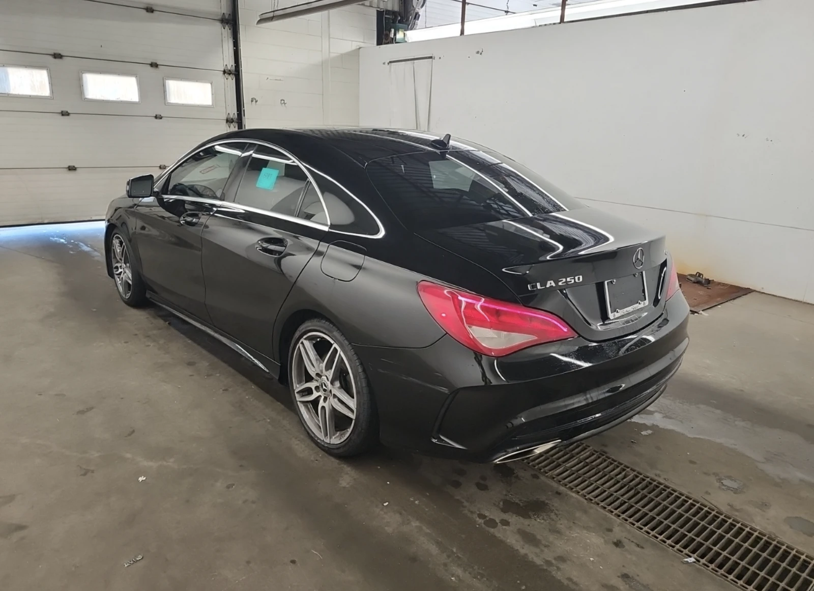 Mercedes-Benz CLA 250  - изображение 4