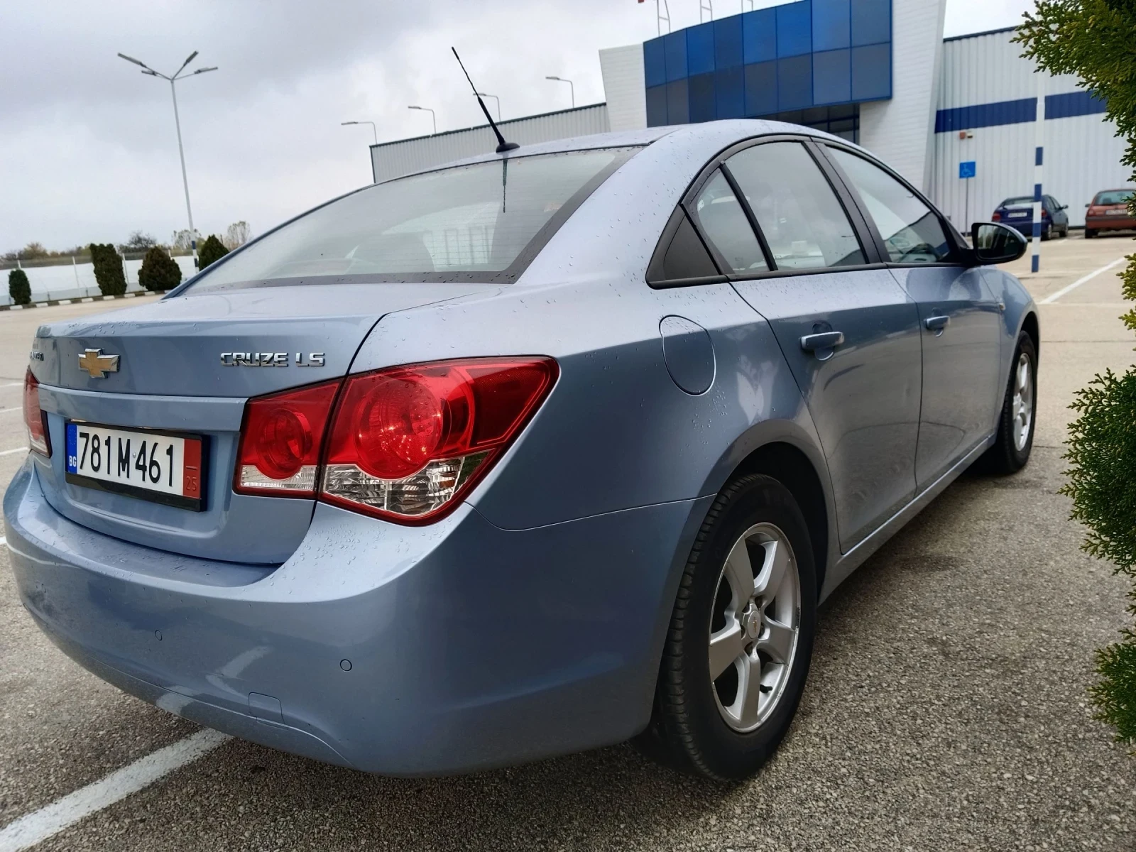 Chevrolet Cruze 1.8  * *  | Mobile.bg   5
