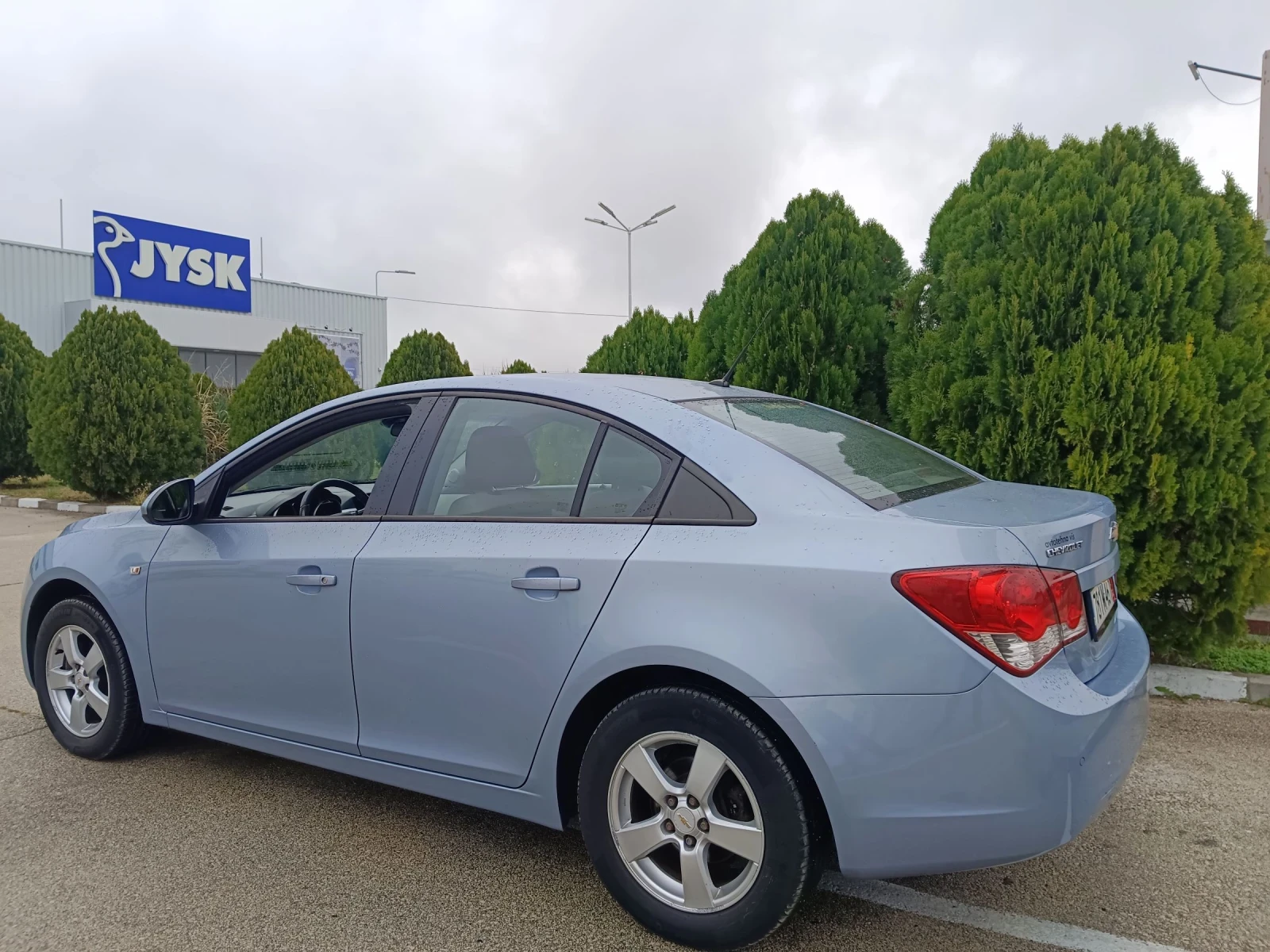 Chevrolet Cruze 1.8  * *  | Mobile.bg   3