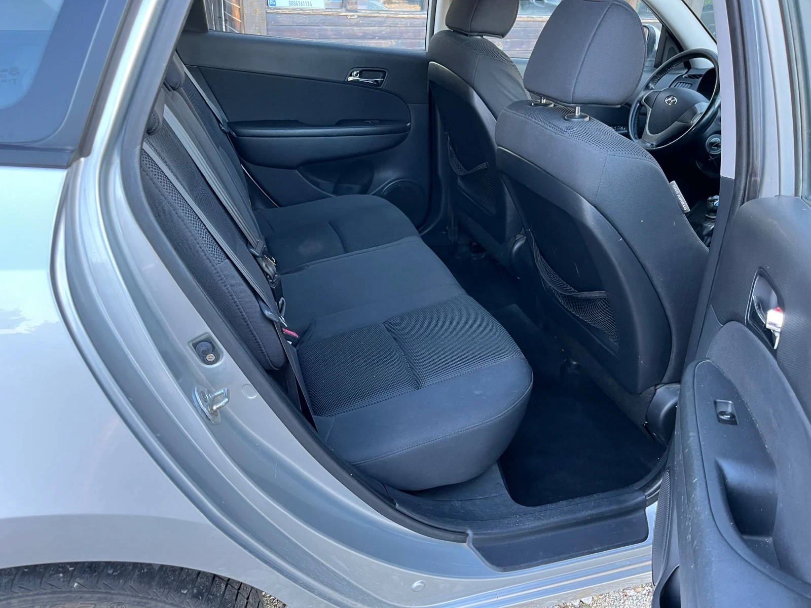 Hyundai I30 1.6CRDI - изображение 10