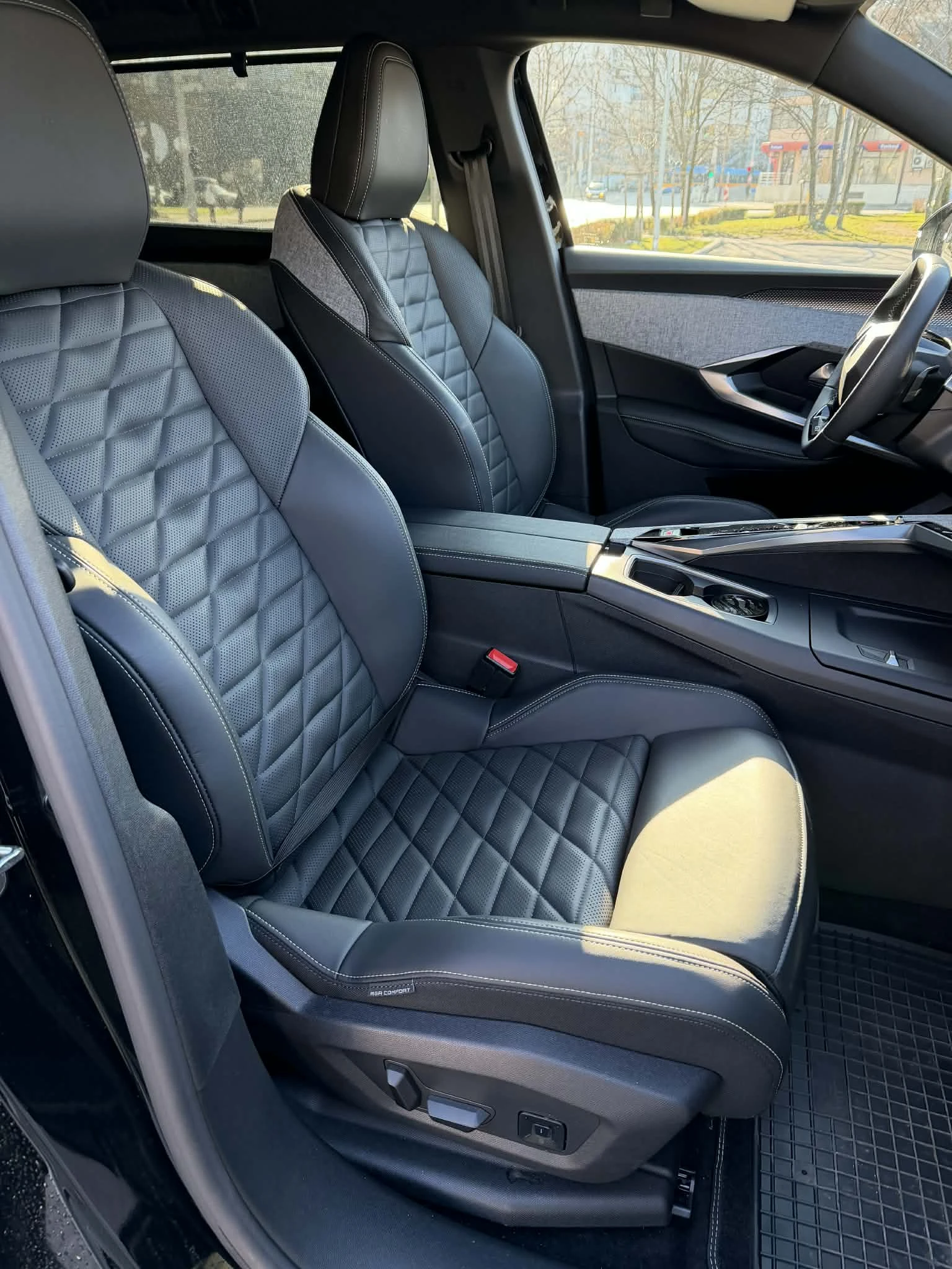 Peugeot 5008 5008 GT, PureTech, 145, HY, 48V, e-DCS6 | Mobile.bg � ����������� 12