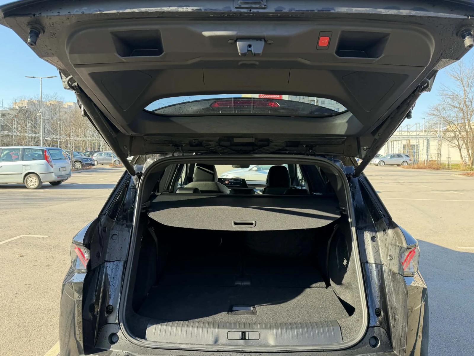 Peugeot 5008 5008 GT, PureTech, 145, HY, 48V, e-DCS6 - изображение 5