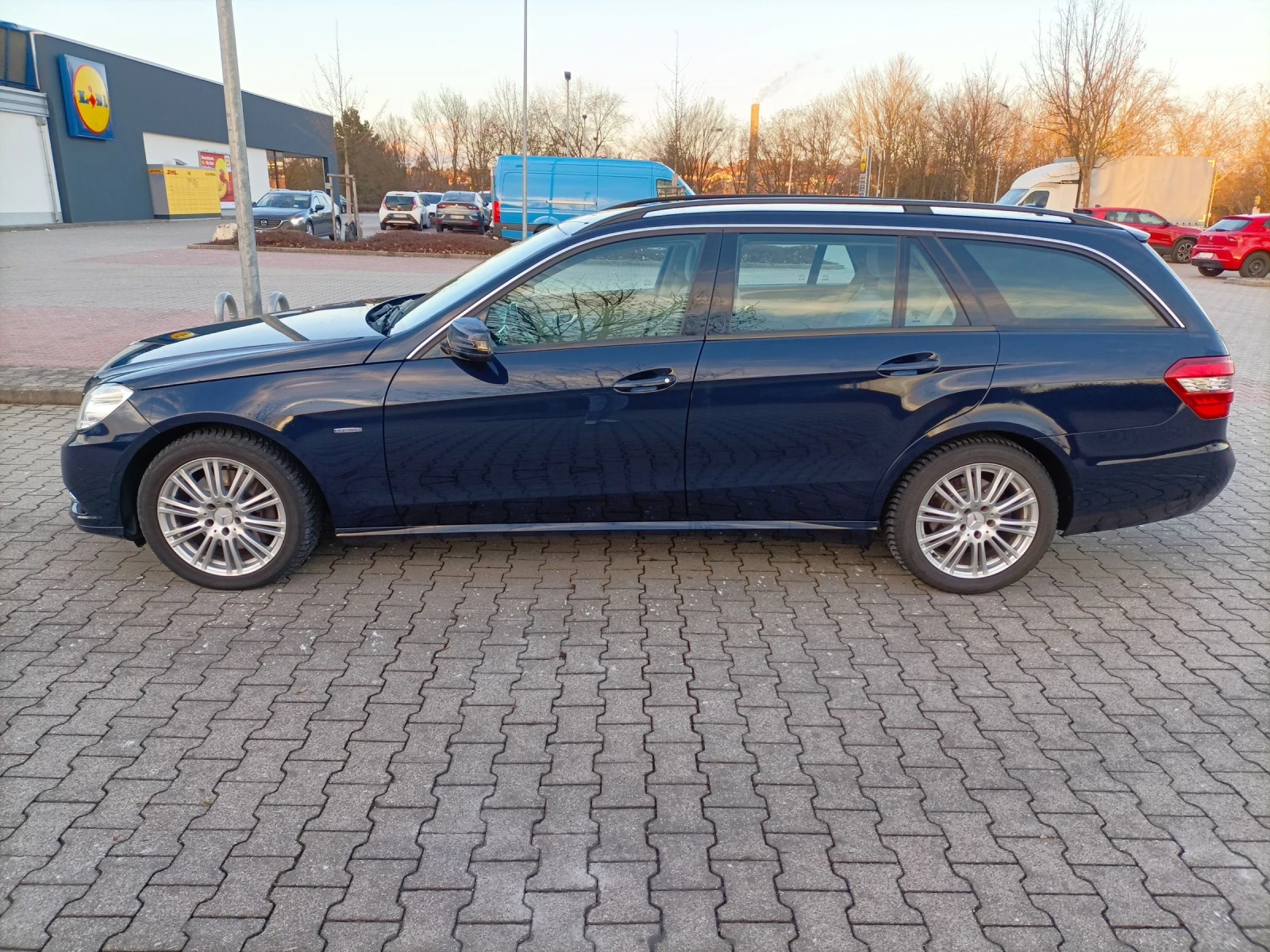 Mercedes-Benz E 250 250 CDI 4 matic - изображение 4