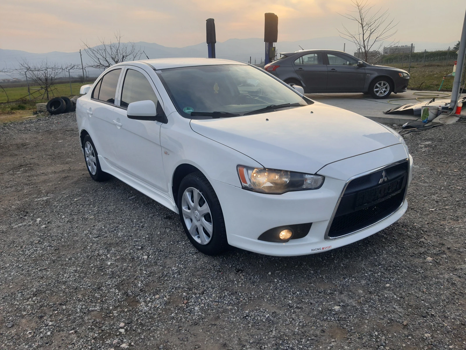 Mitsubishi Lancer Седан-Нави