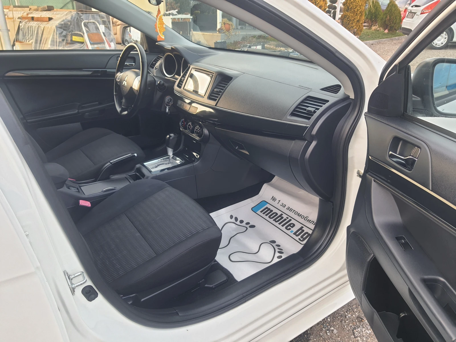 Mitsubishi Lancer Седан-Нави, снимка 14 - Автомобили и джипове - 53718868