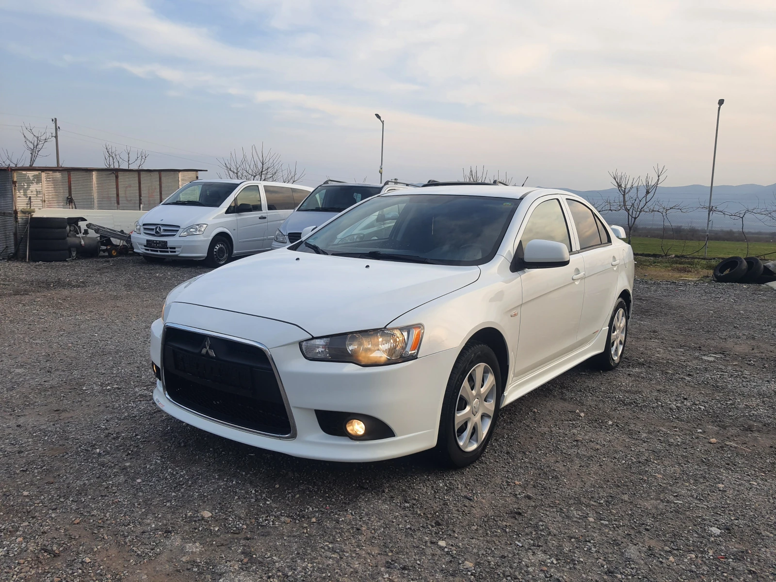 Mitsubishi Lancer Седан-Нави, снимка 3 - Автомобили и джипове - 53718868