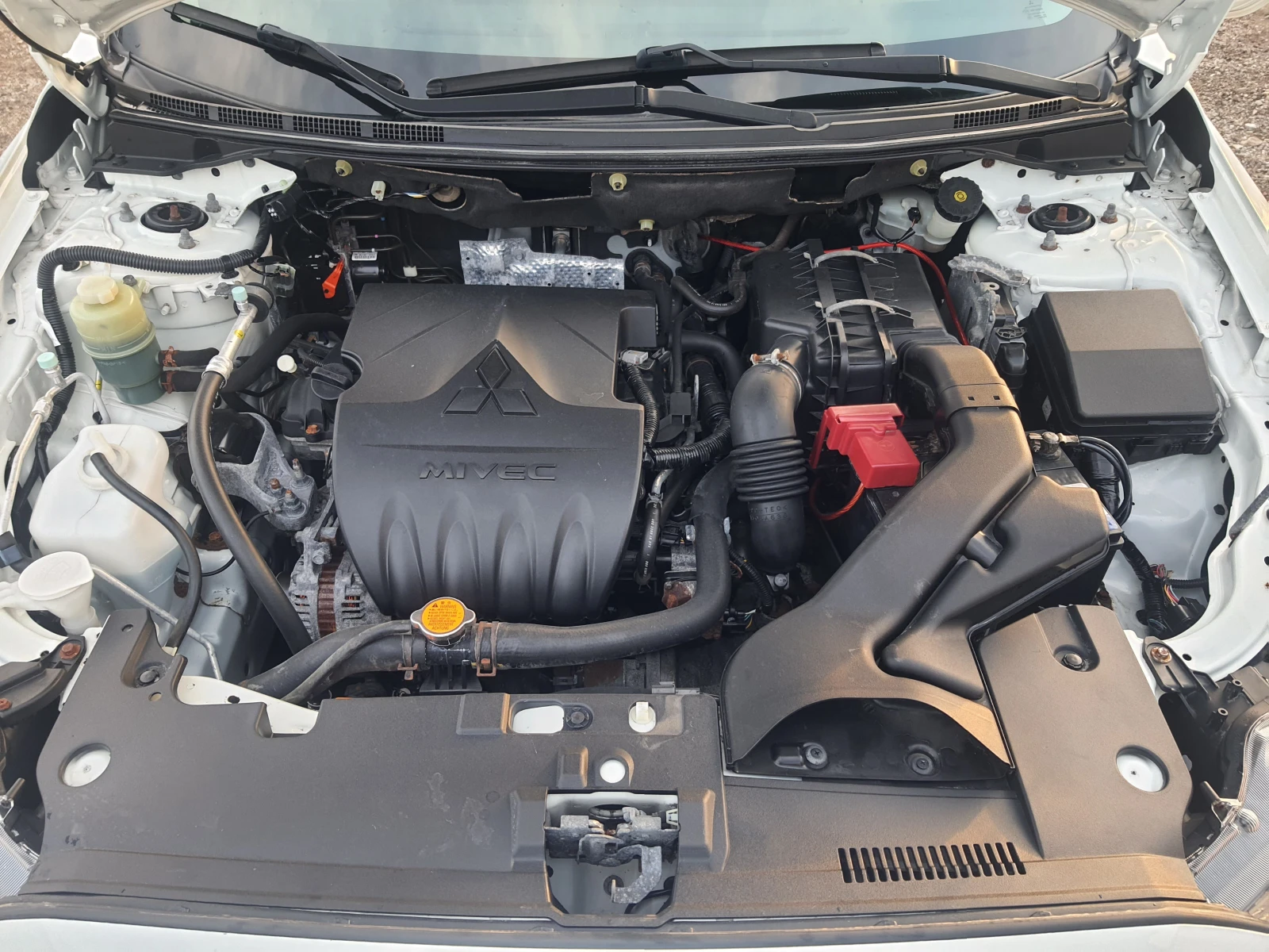 Mitsubishi Lancer Седан-Нави, снимка 16 - Автомобили и джипове - 53718868