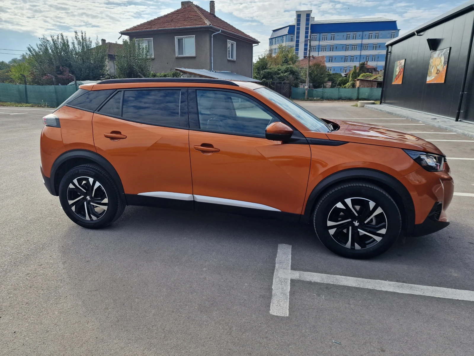 Peugeot 2008 allure, снимка 5 - Автомобили и джипове - 53869581