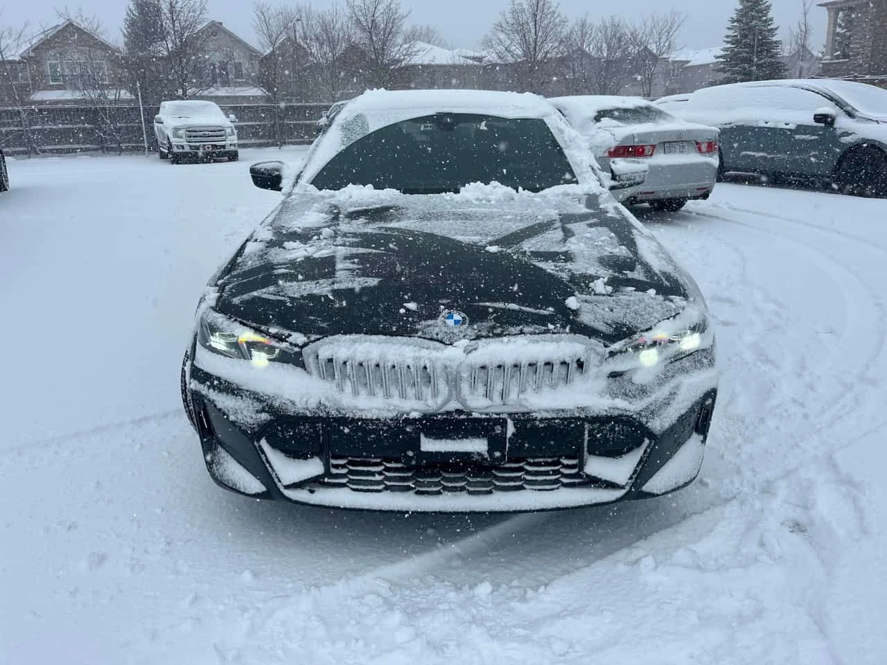 BMW 330 i xDrive M SPORT/ПРЕДСТАВИТЕЛСТВО НА BMW, снимка 2 - Автомобили и джипове - 54011326