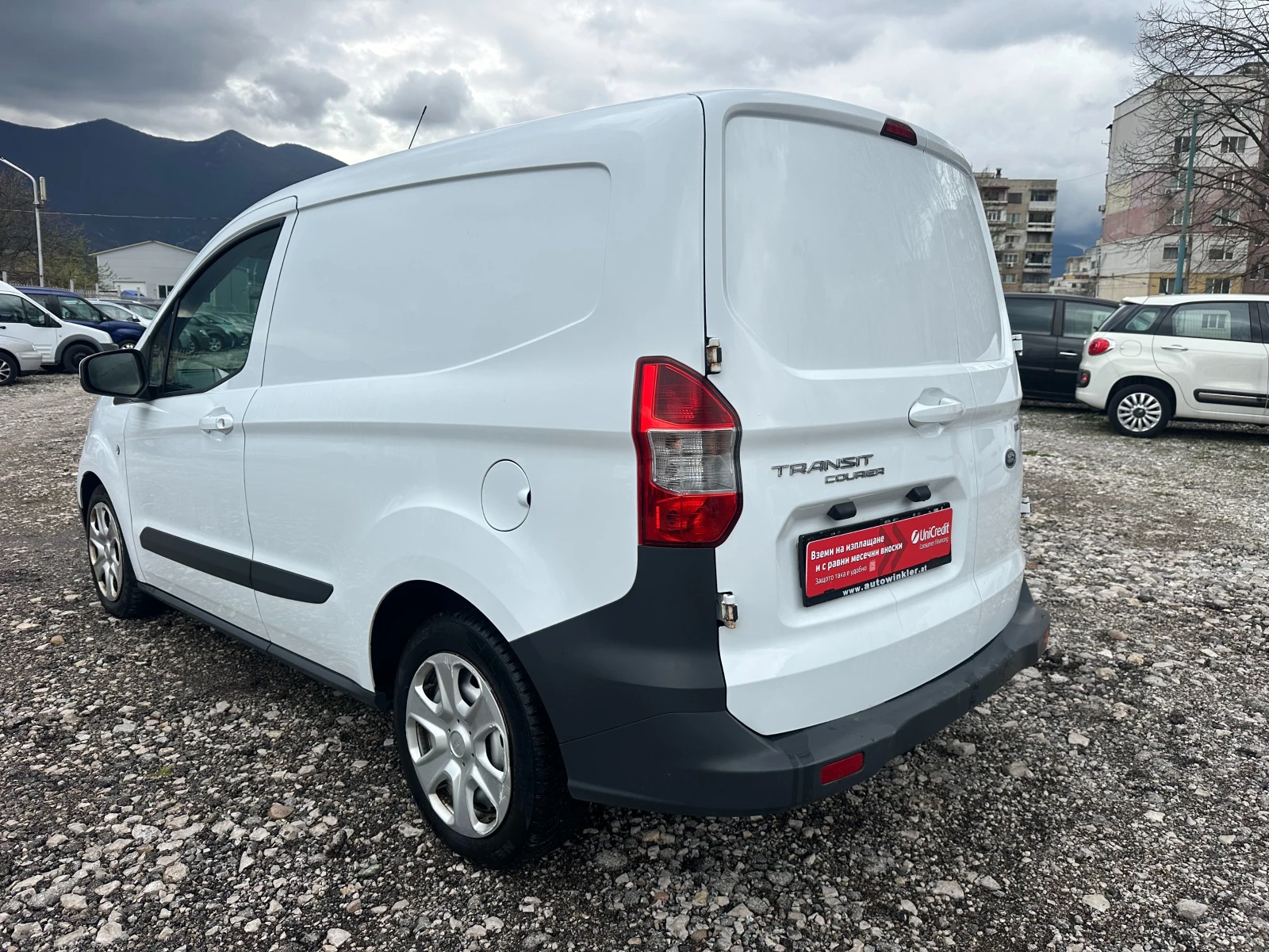Ford Courier 1.oi 101kc EURO6, снимка 5 - Автомобили и джипове - 54091037