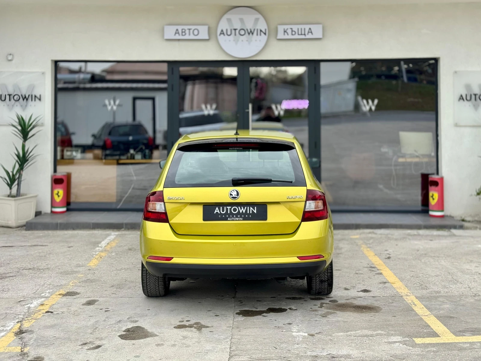 Skoda Rapid 1.0 TSI, снимка 6 - Автомобили и джипове - 54128294