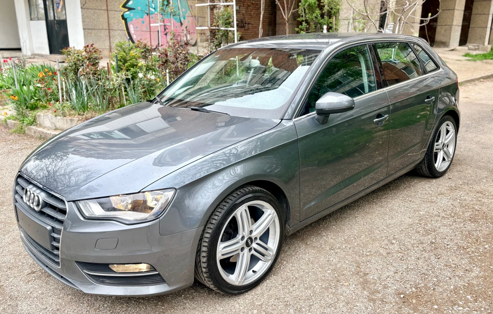 Audi A3 2.0 СЕРВИЗНА ИСТОРИЯ