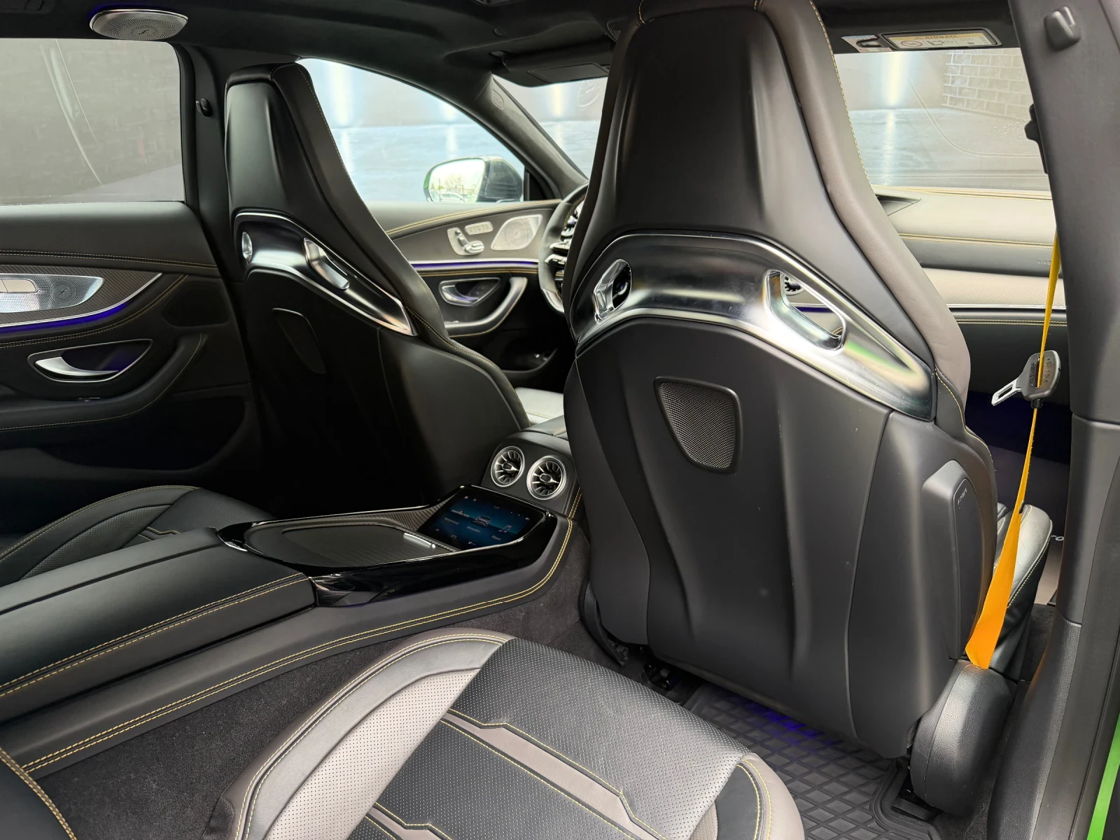 Mercedes-Benz GT 63S E PERFORMANCE, снимка 17 - Автомобили и джипове - 54290167