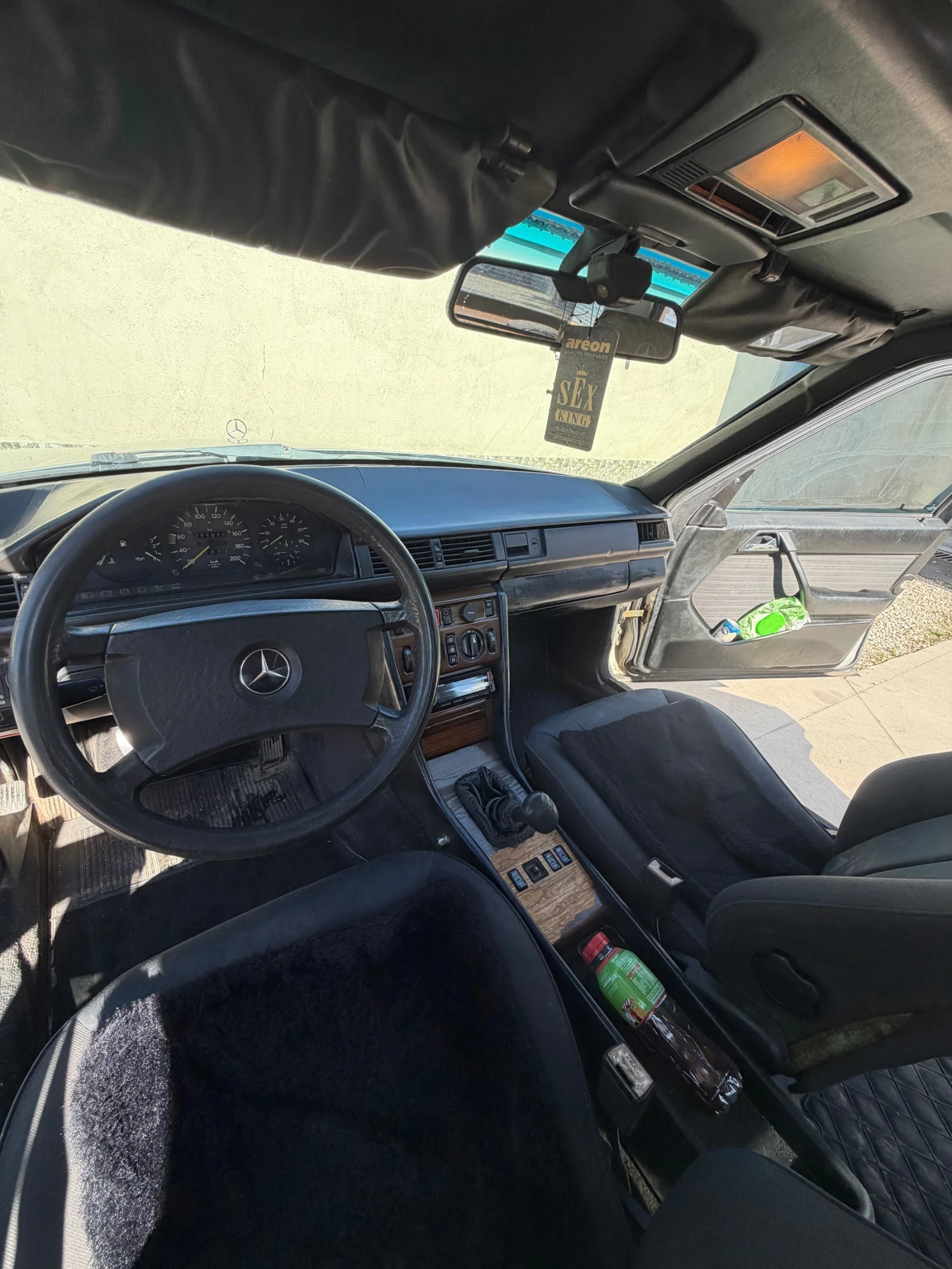 Mercedes-Benz 124, снимка 12 - Автомобили и джипове - 54320338