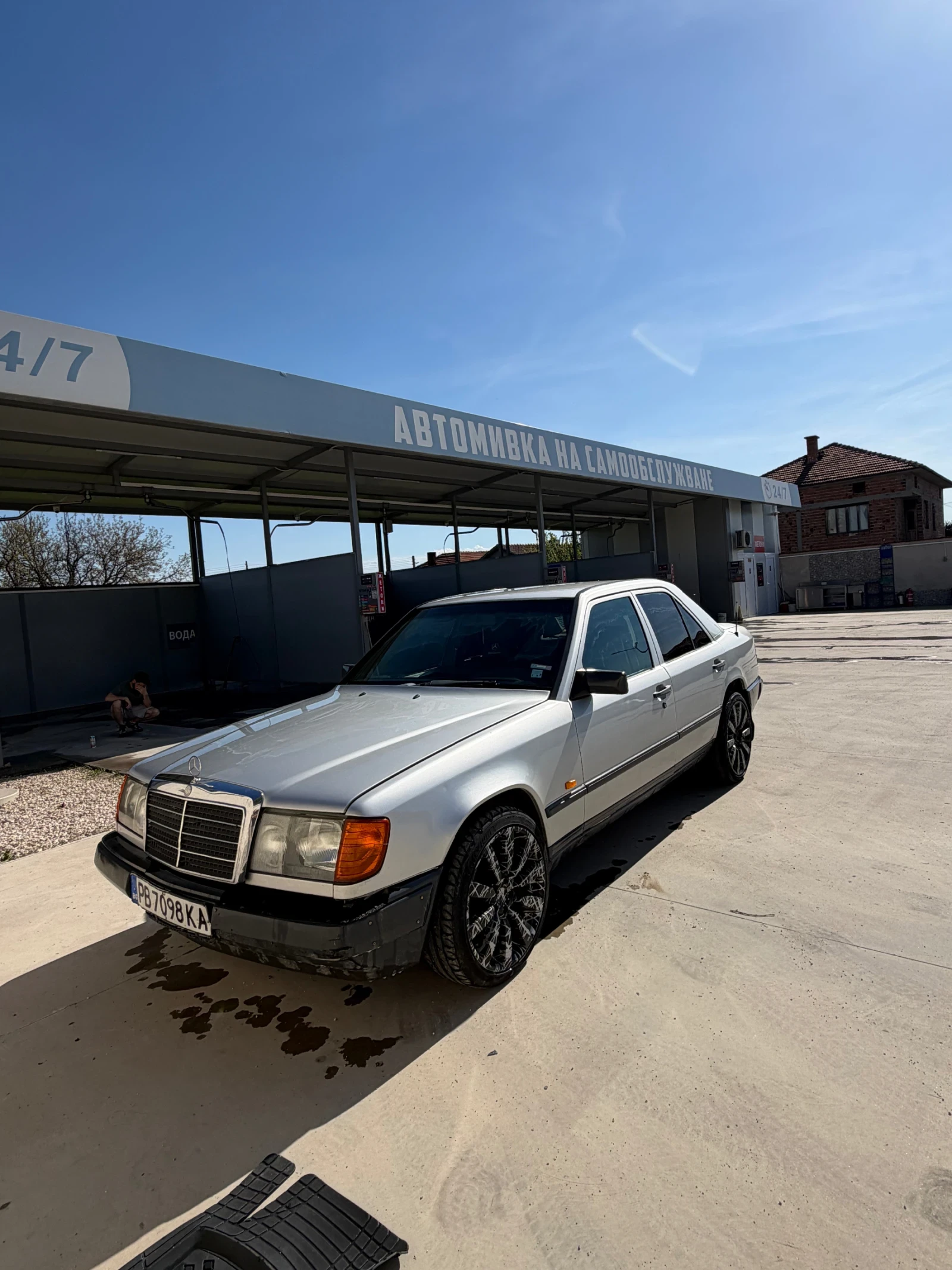 Mercedes-Benz 124, снимка 2 - Автомобили и джипове - 54320338