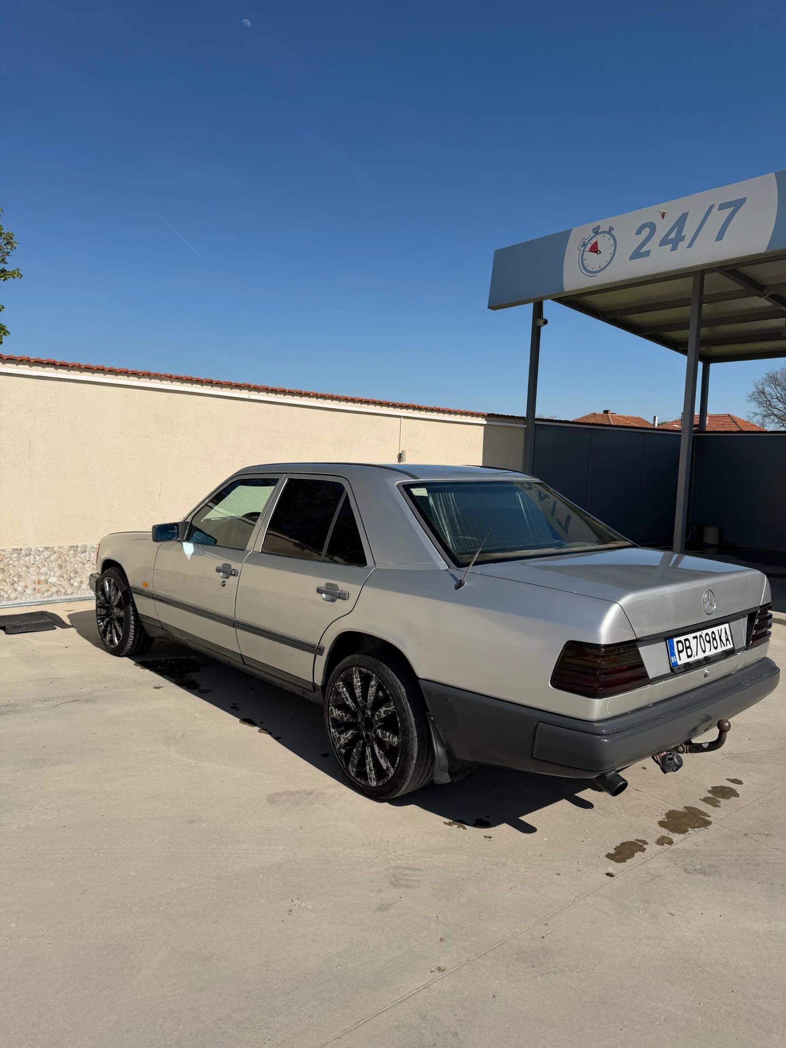 Mercedes-Benz 124, снимка 3 - Автомобили и джипове - 54320338