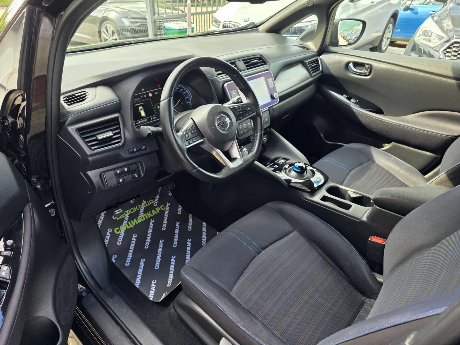 Nissan Leaf  93.2%, снимка 6 - Автомобили и джипове - 54914343