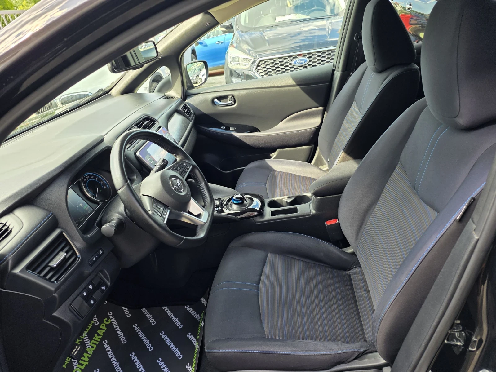 Nissan Leaf  93.2%, снимка 7 - Автомобили и джипове - 54914343