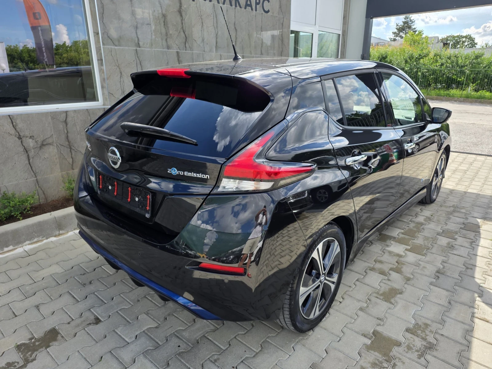 Nissan Leaf  93.2%, снимка 5 - Автомобили и джипове - 54914343