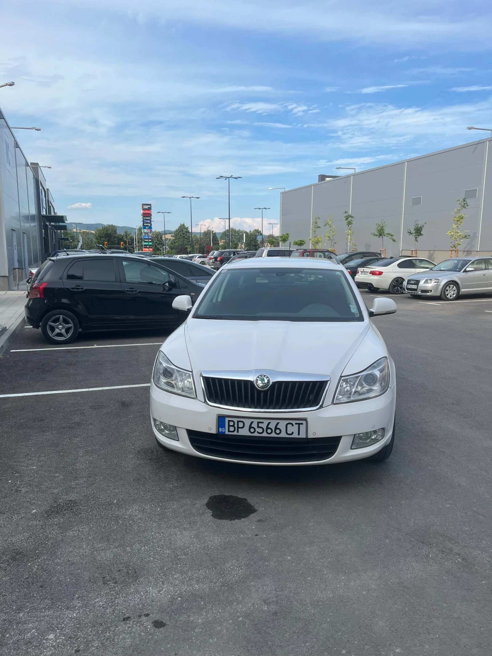 Skoda Octavia 1.6TDI 4x4, снимка 4 - Автомобили и джипове - 55365062