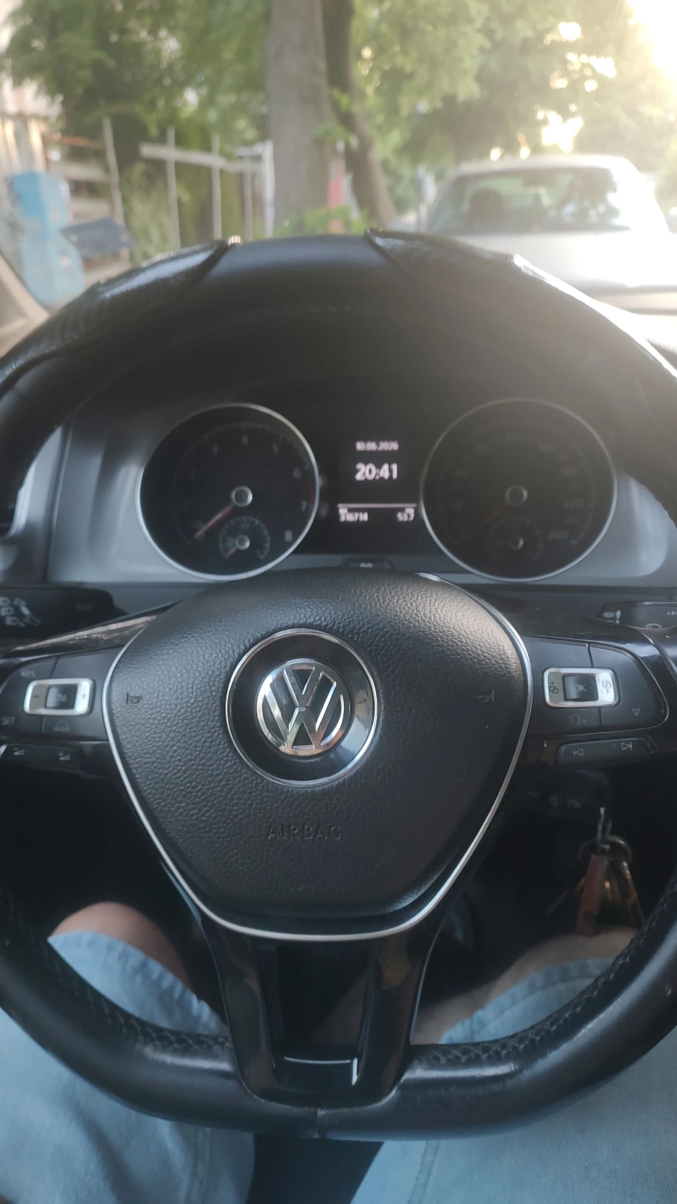 VW Golf 1.4, снимка 6 - Автомобили и джипове - 56022337