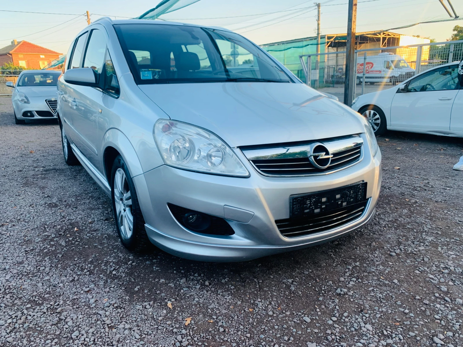 Opel Zafira 1.7cdti COSMO, снимка 3 - Автомобили и джипове - 56203163