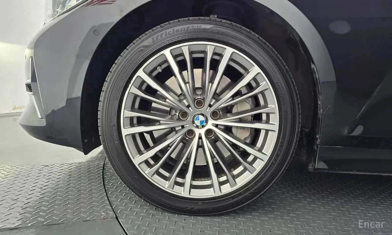 BMW 330, снимка 5 - Автомобили и джипове - 56707699