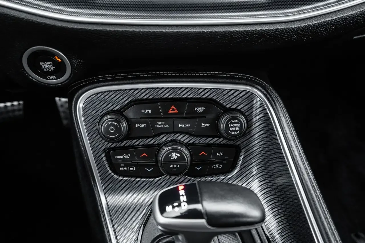 Dodge Challenger �������� �������/������ ��� ������������ ������/ | Mobile.bg � ����������� 9
