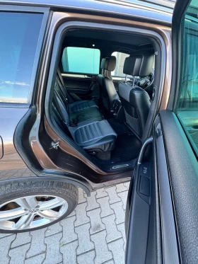 Обява за продажба на VW Touareg 3.0 TDI  R-LINE FACELIFT PANORAMA ~31 900 лв. - изображение 11