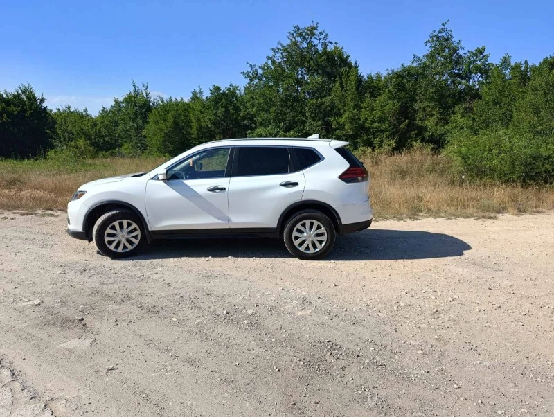 Nissan Rogue, снимка 14 - Автомобили и джипове - 47266414