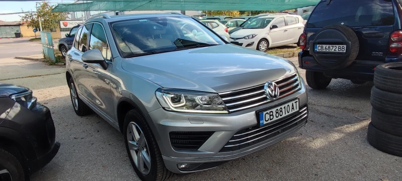 VW Touareg, снимка 2 - Автомобили и джипове - 47630956