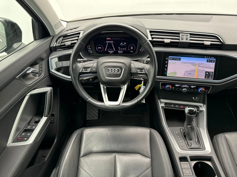 Audi Q3, снимка 16 - Автомобили и джипове - 49295623