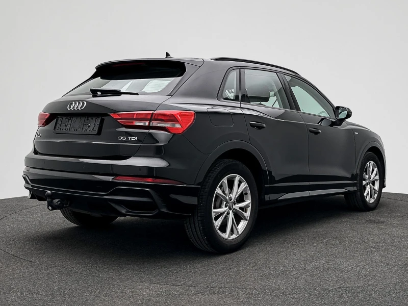 Audi Q3, снимка 3 - Автомобили и джипове - 49295623