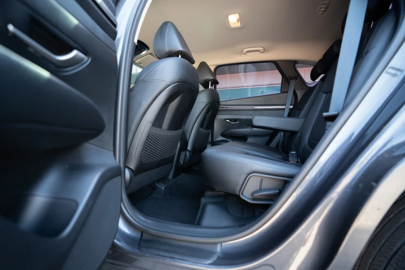 Hyundai Tucson 2.0CRDi | TОП СЪСТОЯНИЕ | 34000KM, снимка 12 - Автомобили и джипове - 51689636