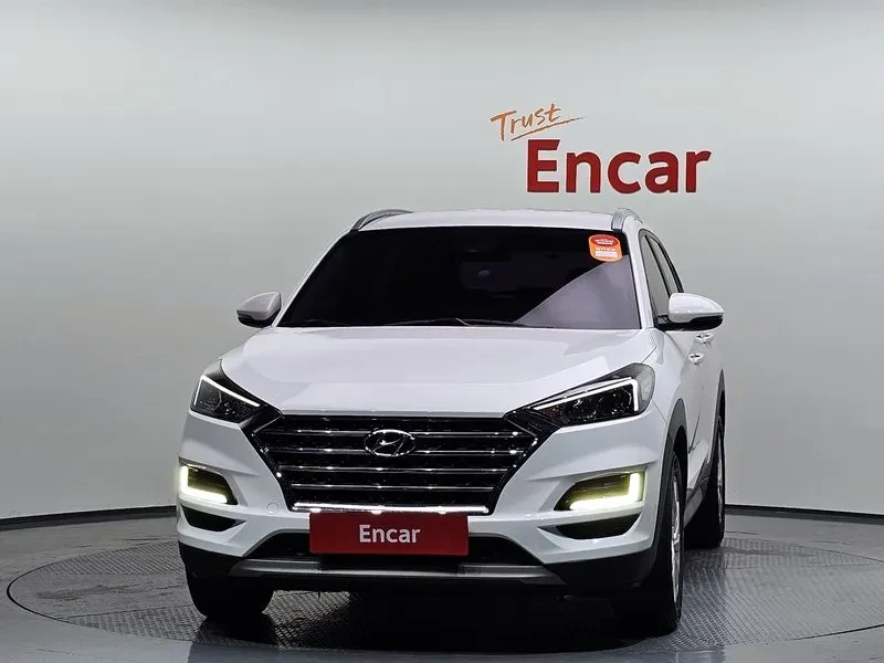 Hyundai Tucson, снимка 3 - Автомобили и джипове - 54832291