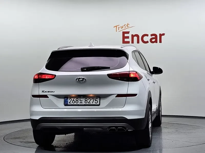 Hyundai Tucson, снимка 4 - Автомобили и джипове - 54832291
