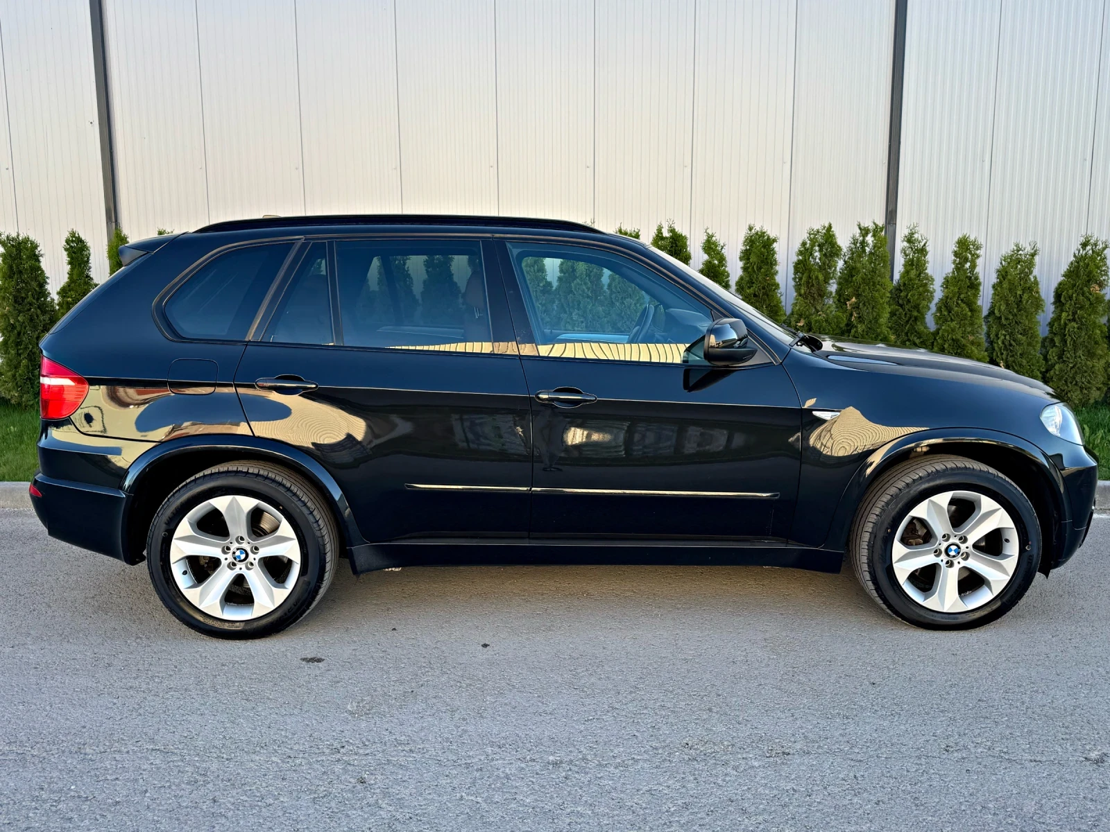 BMW X5 3.5D X-Drive/M-Pack/Keyless/Nappa/ШВЕЙЦАРИЯ!!! - изображение 6