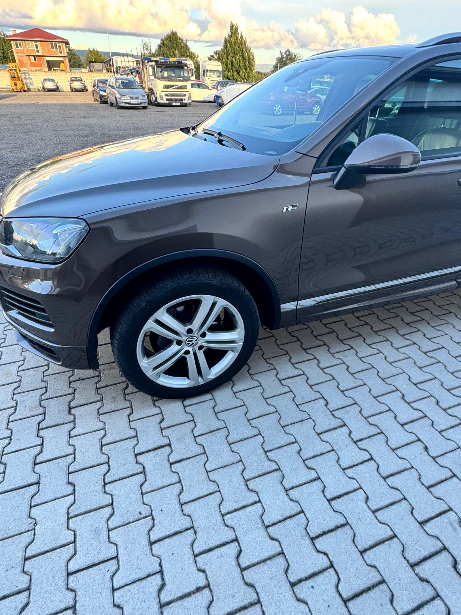 VW Touareg 3.0 TDI  R-LINE FACELIFT PANORAMA - изображение 3