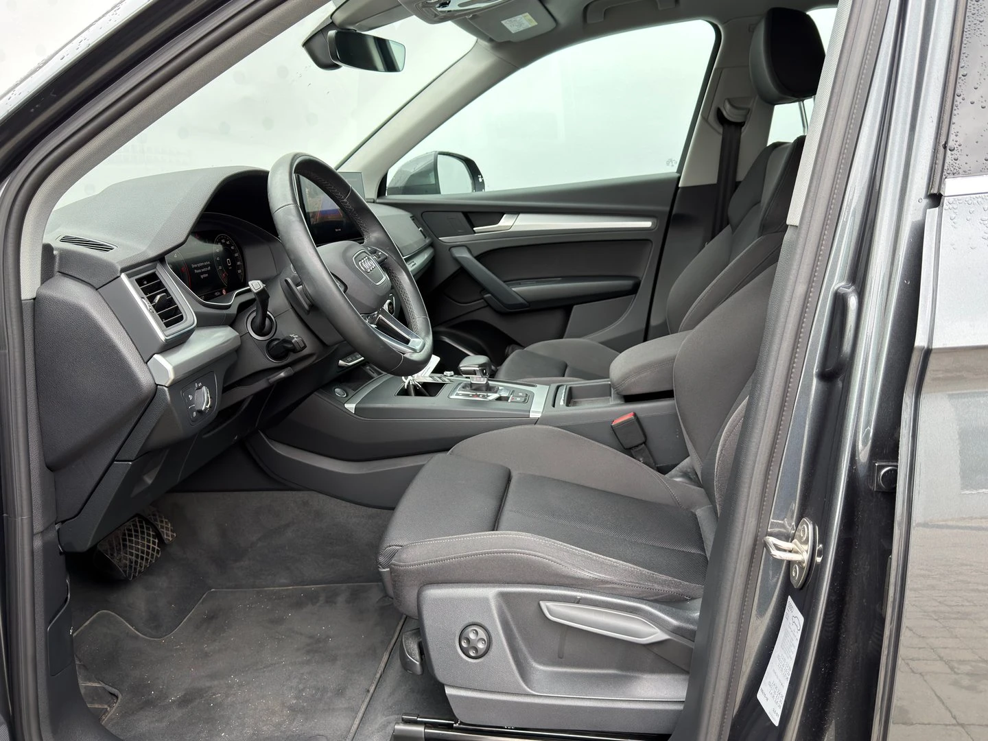 Audi Q5 S line 40 TDI quattro - изображение 7