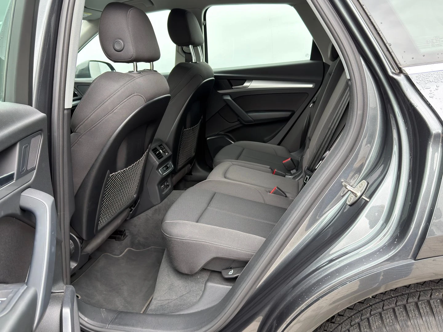 Audi Q5 S line 40 TDI quattro - изображение 8