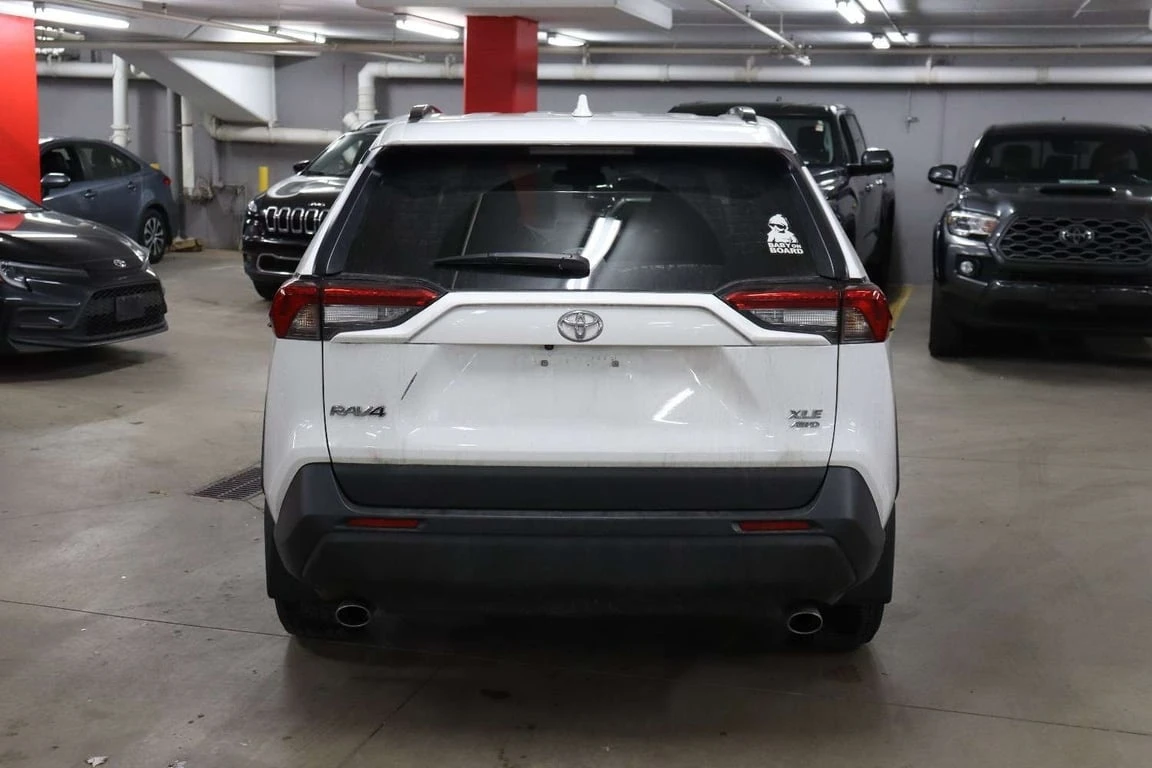 Toyota Rav4 * XLE * CARFAX * БЕЗ ПЪРВОНАЧАЛНА ВНОСКА - изображение 4