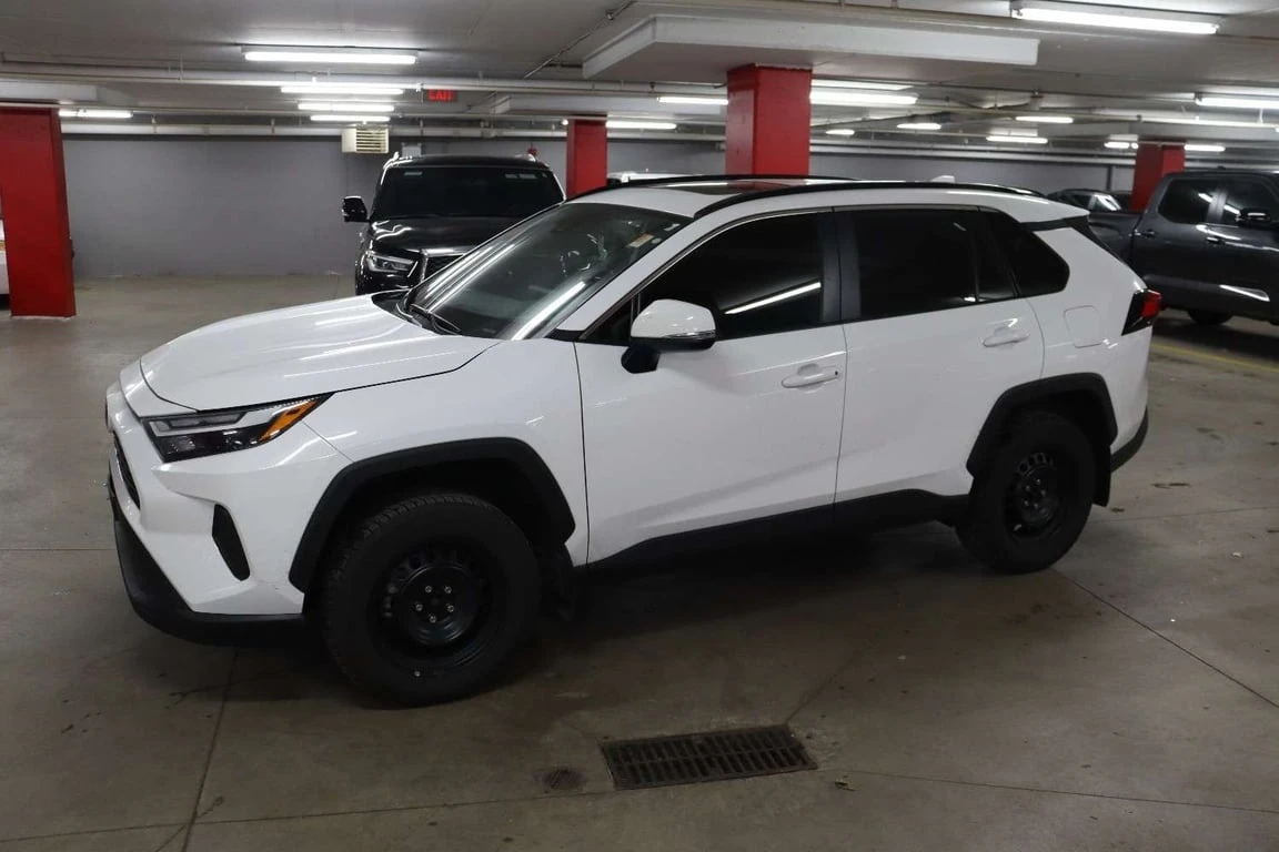 Toyota Rav4 * XLE * CARFAX * БЕЗ ПЪРВОНАЧАЛНА ВНОСКА - изображение 2