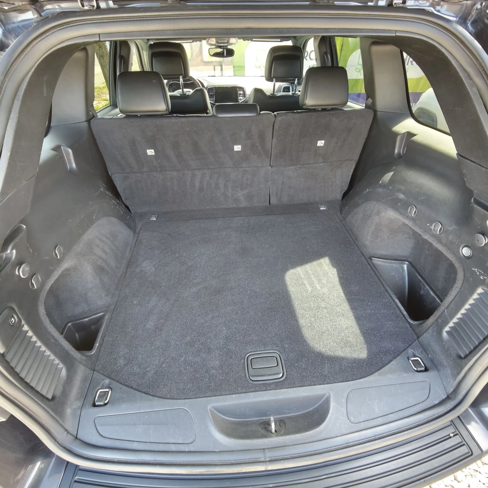 Jeep Grand cherokee 3.6, снимка 9 - Автомобили и джипове - 53806015