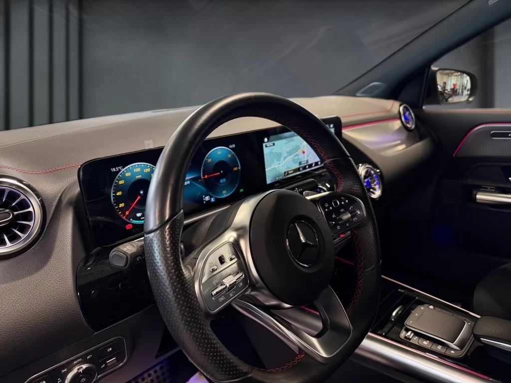 Mercedes-Benz EQA 250/190HP/AMG/MBUX/LED/CAM/NIGHT/AMBI/171z, снимка 7 - Автомобили и джипове - 53878089