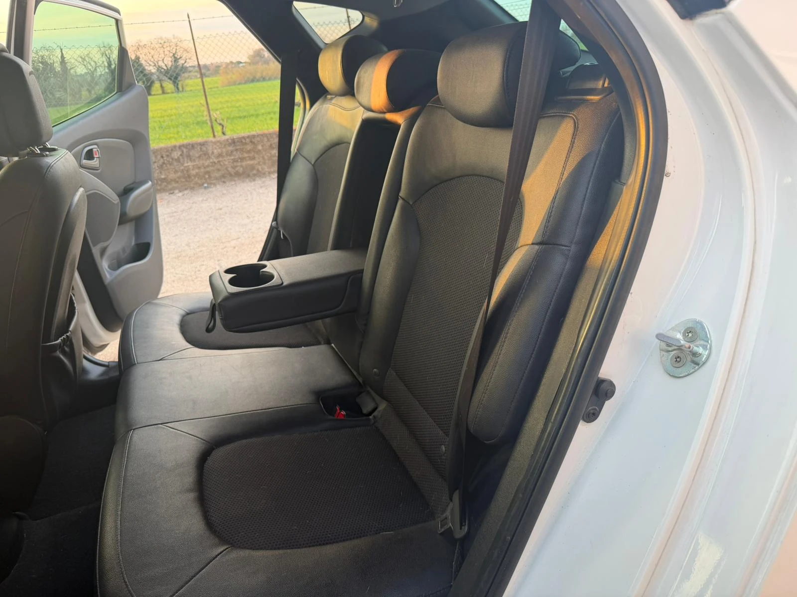 Hyundai IX35 1.6i METAN !!! EVRO 5B, снимка 7 - Автомобили и джипове - 53929400