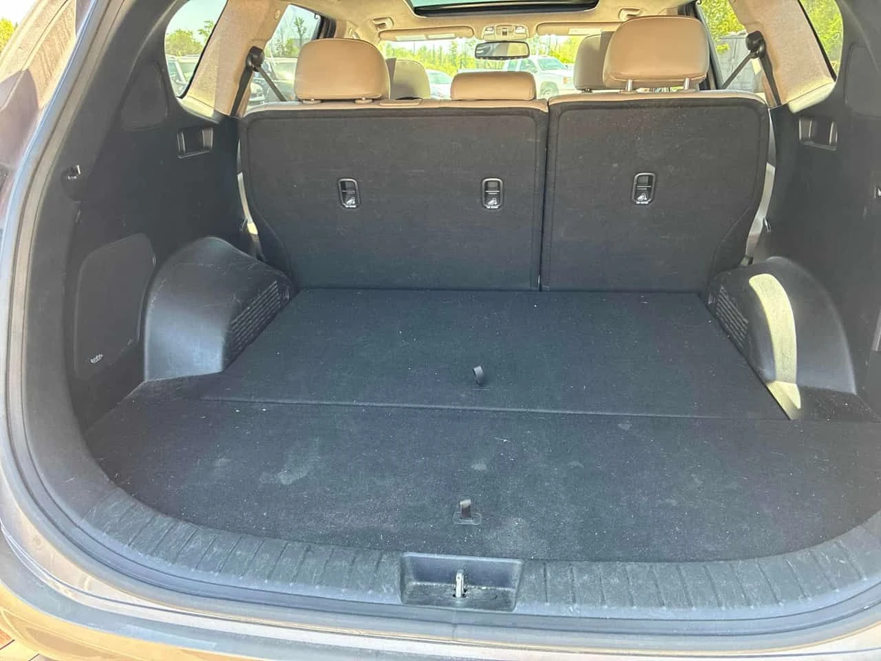 Hyundai Santa fe * ULTIMATE * ОТ ГЛАВНО ПРЕДСТАВИТЕЛСТВО НА HYUNDAI, снимка 13 - Автомобили и джипове - 54824279