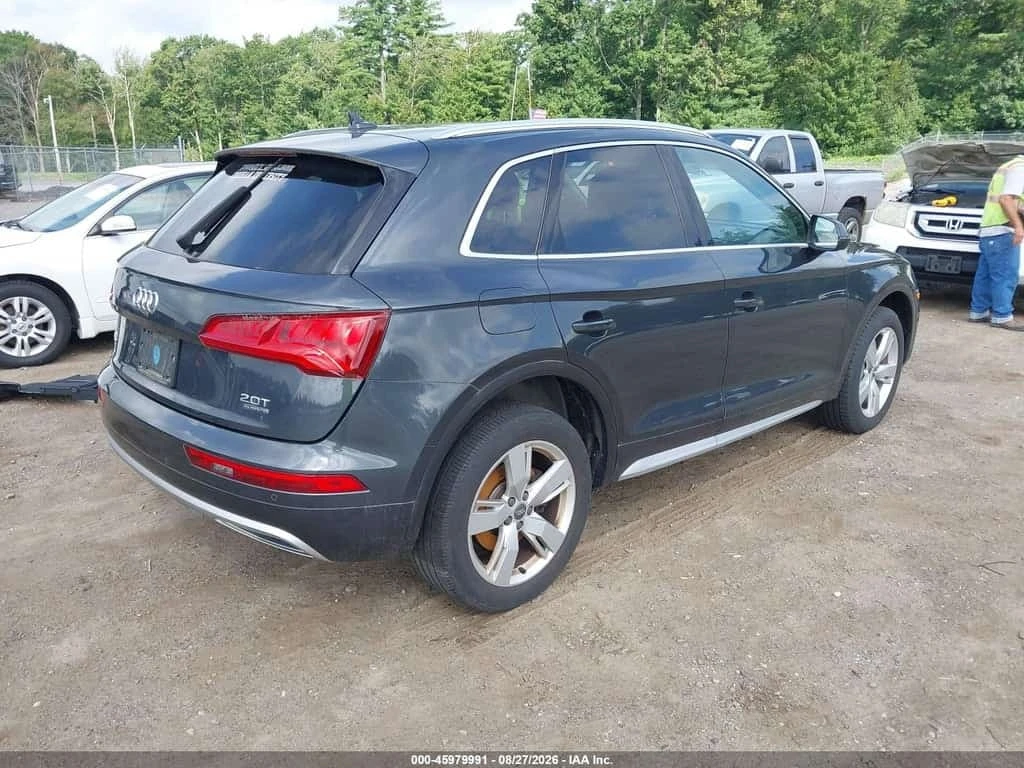 Audi Q5 * CARFAX * ОПЦИЯ ЗА ФИНАНСИРАНЕ * , снимка 4 - Автомобили и джипове - 56268476