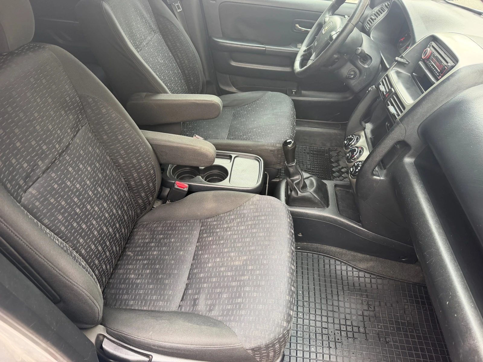 Honda Cr-v 2.2 i-ctdi FACELIFT, снимка 11 - Автомобили и джипове - 56740613