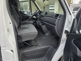 Renault Master Пътнически, снимка 9