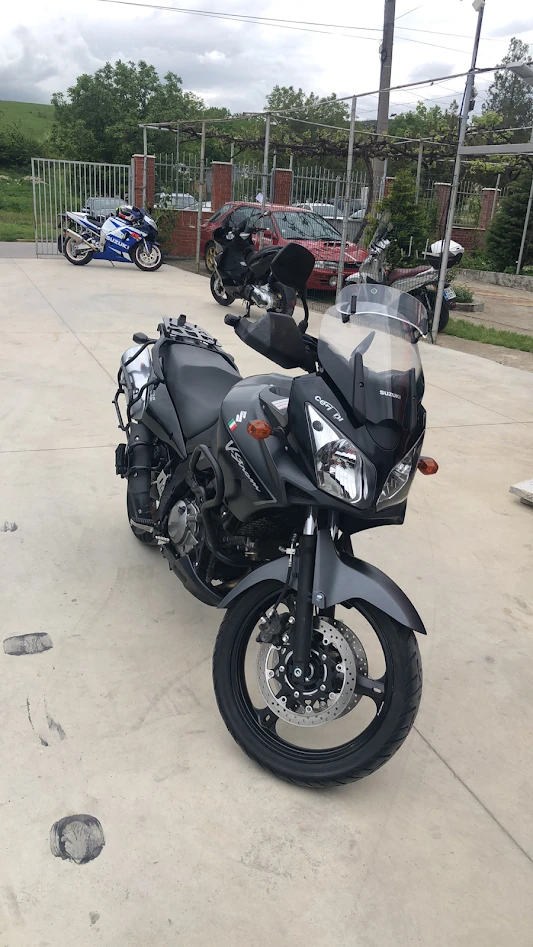 Suzuki V-strom DL650, снимка 3 - Мотоциклети и мототехника - 54423874